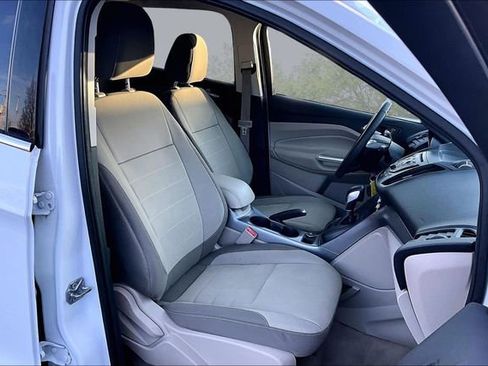 Used 2015 Ford Escape SE FWD image 7