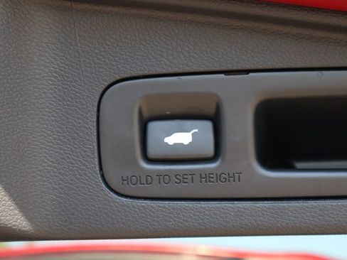 Certified 2020 Honda CR-V Touring image 16