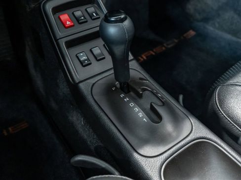 Used 1997 Porsche 911 Carrera RWD image 19