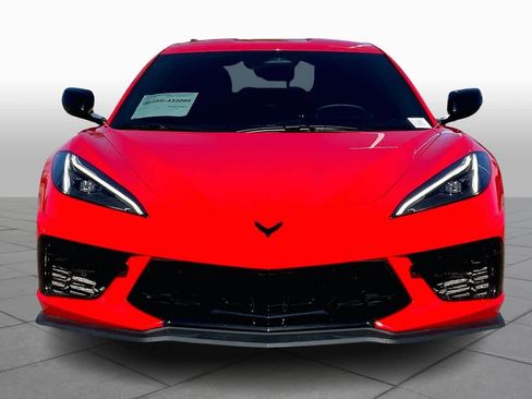 Used 2025 Chevrolet Corvette Stingray Coupe w/ 1LT image 3