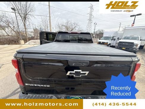 Certified 2021 Chevrolet Silverado 1500 RST image 26