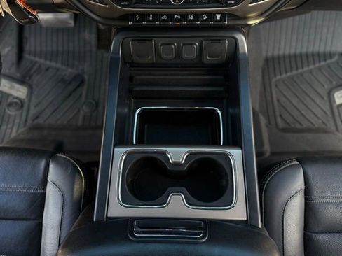 Used 2018 GMC Sierra 2500 Denali w/ Duramax Plus Package image 19