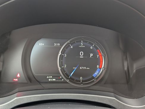 Certified 2024 Lexus IS 350 F Sport image 32