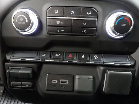Used 2025 GMC Sierra 3500 Pro w/ Convenience Package AWD/4WD image 44