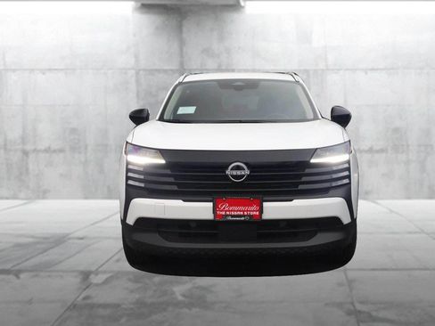 New 2026 Nissan Kicks SV image 4