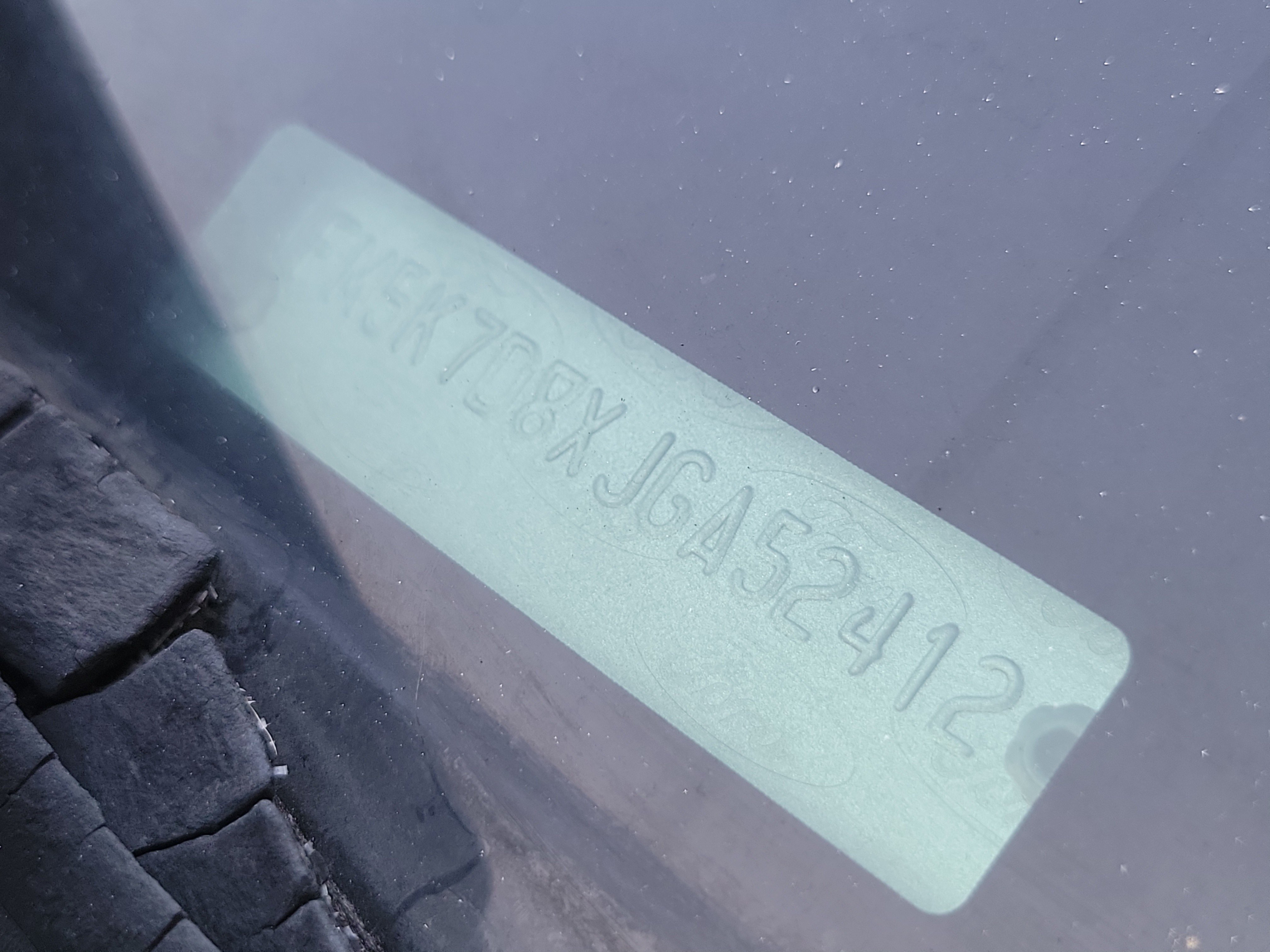 Used 2018 Ford Explorer XLT FWD image 10