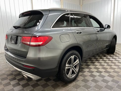 Used 2018 Mercedes-Benz GLC 300 4MATIC image 20