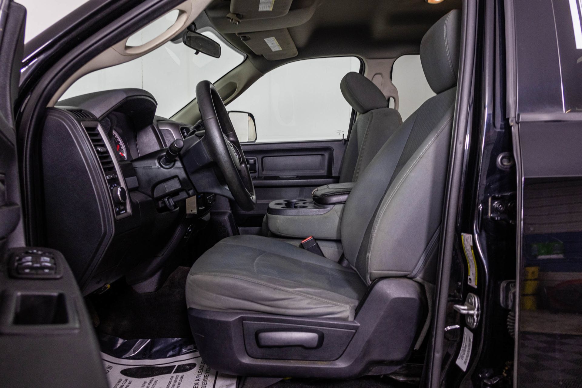 Used 2014 RAM 2500 Tradesman w/ Chrome Appearance Group AWD/4WD image 20