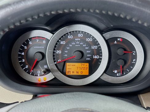 Used 2008 Toyota RAV4 Limited AWD/4WD image 12