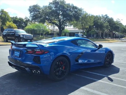 Used 2022 Chevrolet Corvette Stingray Premium Cpe w/ Z51 Performance Package RWD image 6