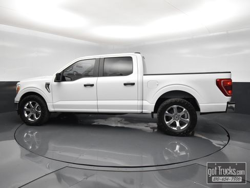 Used 2022 Ford F150 XLT RWD image 3