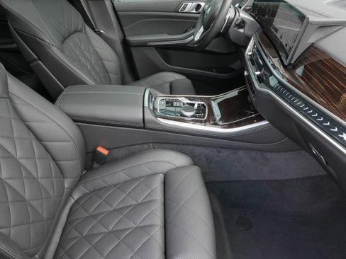 Certified 2026 BMW X5 xDrive40i image 13