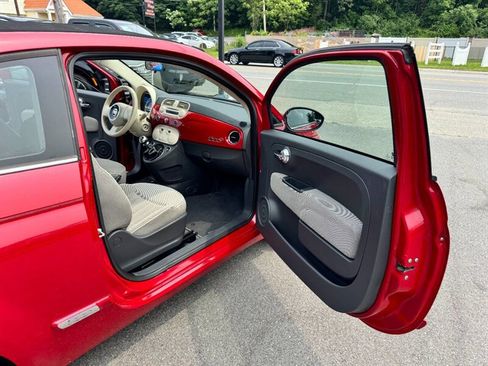 Used 2013 FIAT 500 Lounge image 30