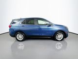 Used 2024 Chevrolet Equinox LT image 4
