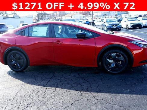 New 2026 Toyota Prius LE image 4