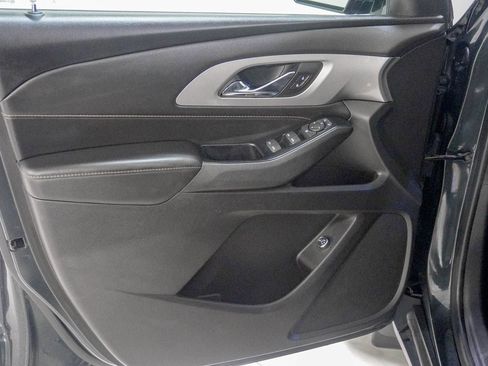 Used 2019 Chevrolet Traverse LT AWD/4WD image 16