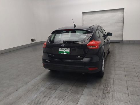 Used 2015 Ford Focus SE image 9
