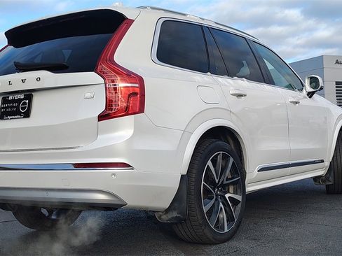 Certified 2022 Volvo XC90 T8 Inscription Expression w/ Advanced Package image 3