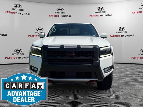Used 2026 Nissan Frontier PRO-4X AWD/4WD image 8