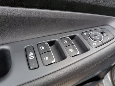 Used 2022 Hyundai Santa Fe SEL w/ Cargo Package image 26