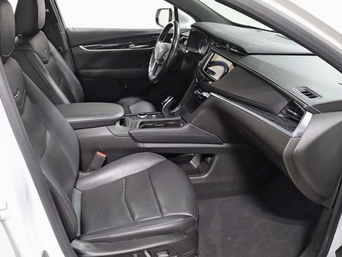 Used 2021 Cadillac XT5 Premium Luxury image 29