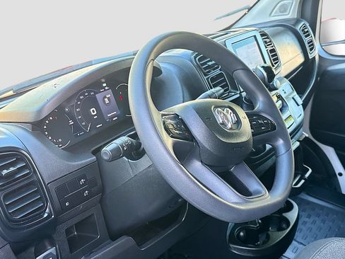 Used 2025 RAM ProMaster 2500 w/ U-Haul Equipment Group FWD image 9