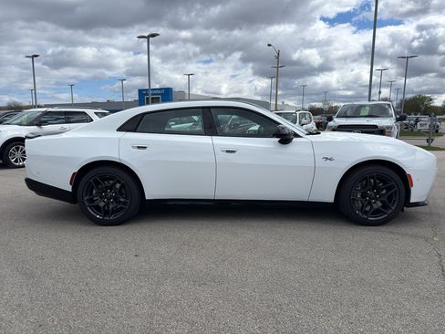 New 2026 Dodge Charger R/T AWD/4WD image 4