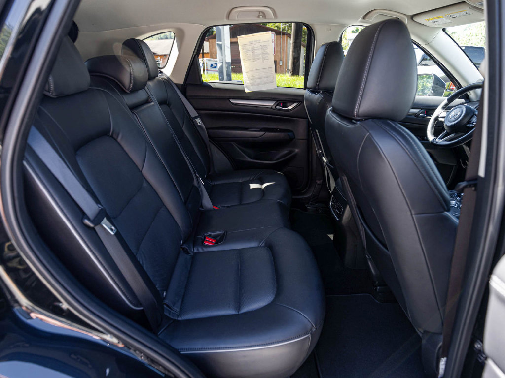 Used 2025 MAZDA CX-5 AWD 2.5 S w/ Select Package image 29