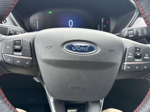 Used 2024 Ford Escape ST-Line w/ Equipment Group 301A image 11