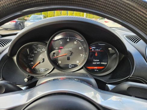 Used 2024 Porsche 718 Cayman image 17