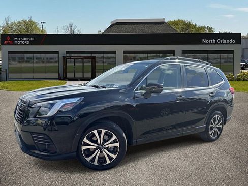 Used 2022 Subaru Forester Limited AWD/4WD image 1