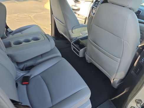 Used 2018 Honda Odyssey EX-L image 11