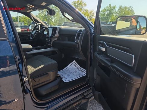 Used 2021 RAM 3500 Big Horn w/ Level 2 Equipment Group AWD/4WD image 23