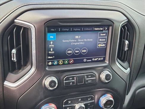 Used 2020 GMC Sierra 2500 AT4 w/ AT4 Premium Package image 12