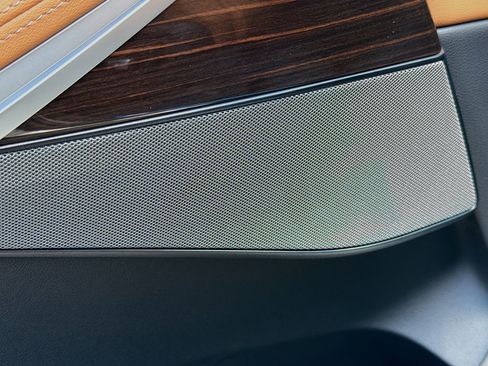 New 2027 BMW X7 xDrive40i w/ M Sport Package AWD/4WD image 24