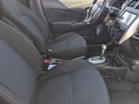 Used 2019 Nissan Versa Note SV FWD image 11