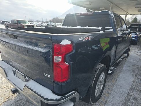 Used 2020 Chevrolet Silverado 1500 LTZ image 2