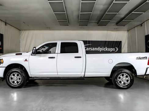 Used 2023 RAM 3500 Tradesman AWD/4WD image 11