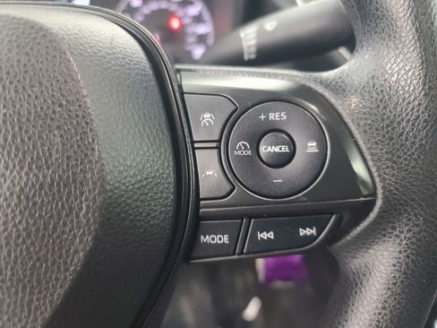 Used 2024 Toyota Corolla LE image 30