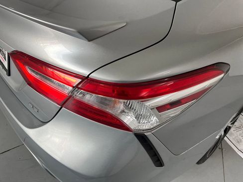 Used 2020 Toyota Camry SE FWD image 44