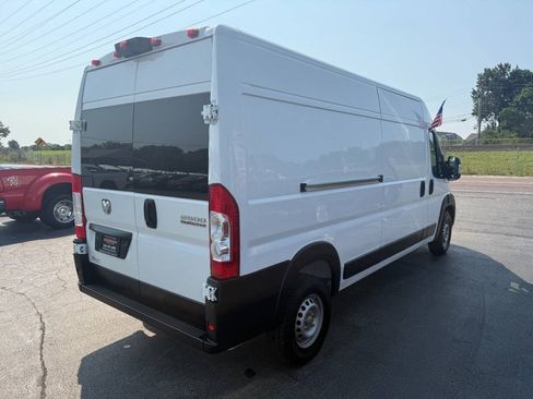 Used 2023 RAM ProMaster 2500 FWD image 5