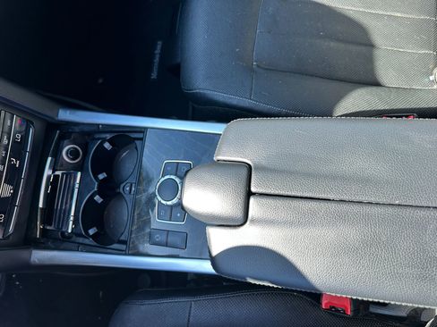 Used 2016 Mercedes-Benz E 400 Sedan image 22
