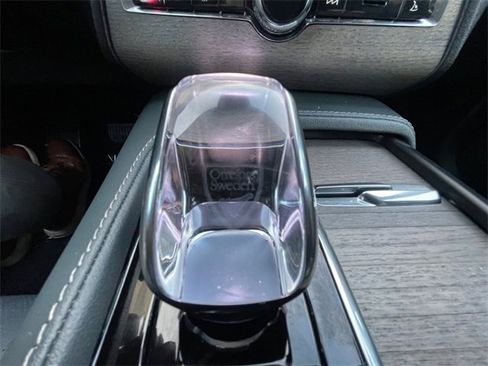 Used 2023 Volvo XC90 B6 Ultimate w/ Protection Package Premier image 25