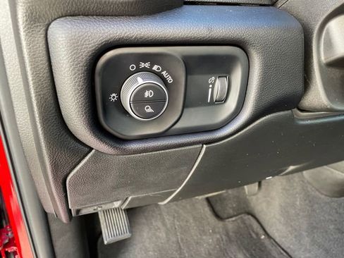 Used 2024 RAM 2500 Big Horn w/ Bed Utility Group image 25