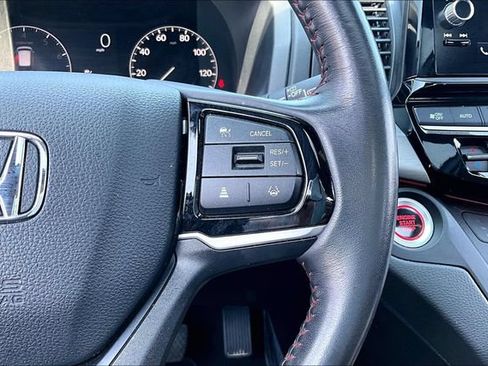 Used 2025 Honda Odyssey Sport-L image 12