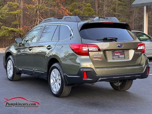 Used 2019 Subaru Outback 2.5i Premium image 36