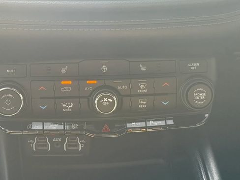 Used 2021 Dodge Durango GT image 18