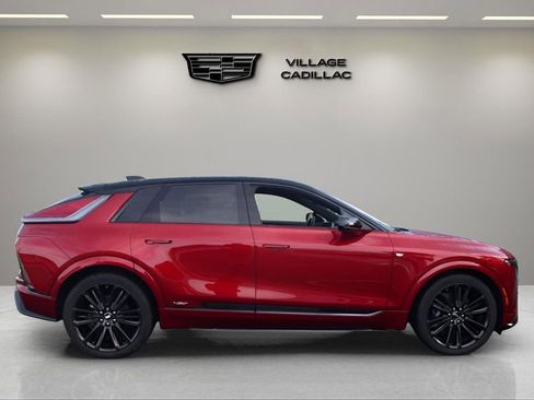 New 2026 Cadillac Lyriq V AWD/4WD image 6
