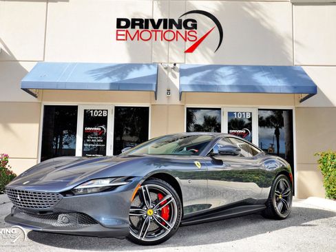 Used 2023 Ferrari Roma image 29