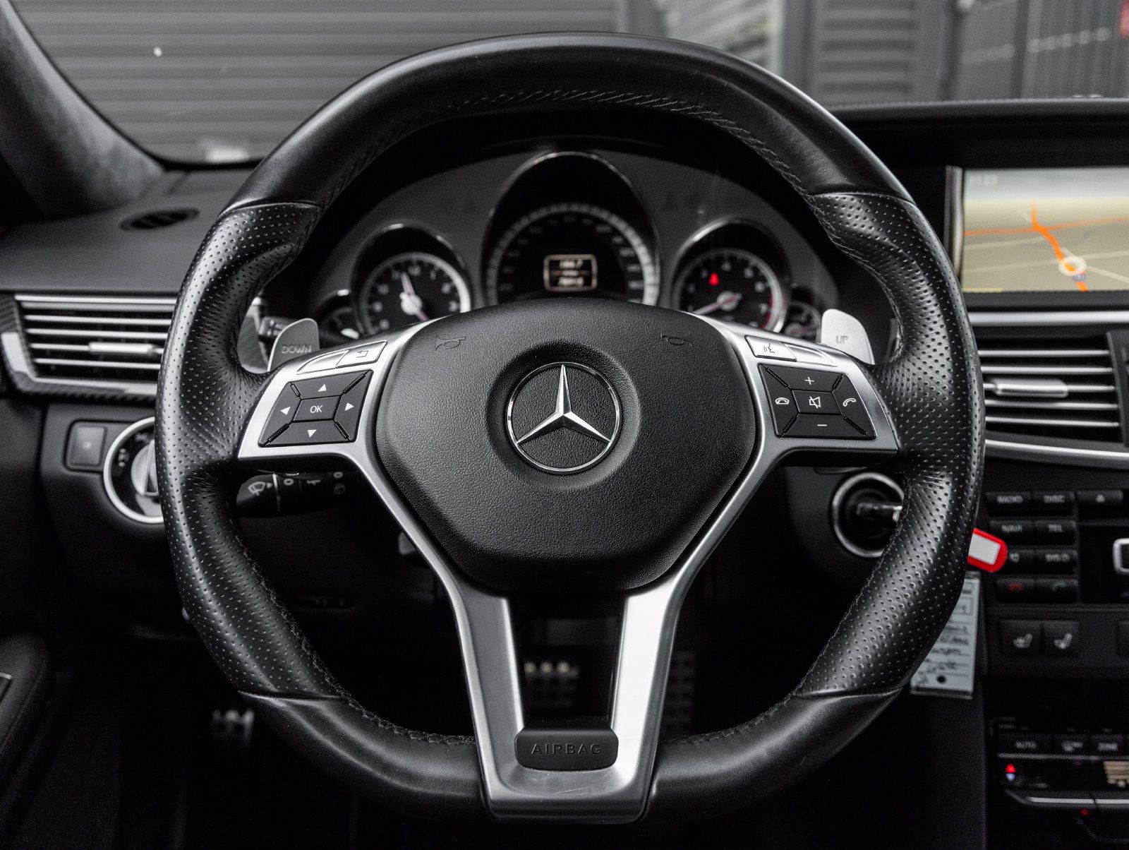 Used 2012 Mercedes-Benz E 63 AMG Wagon image 31